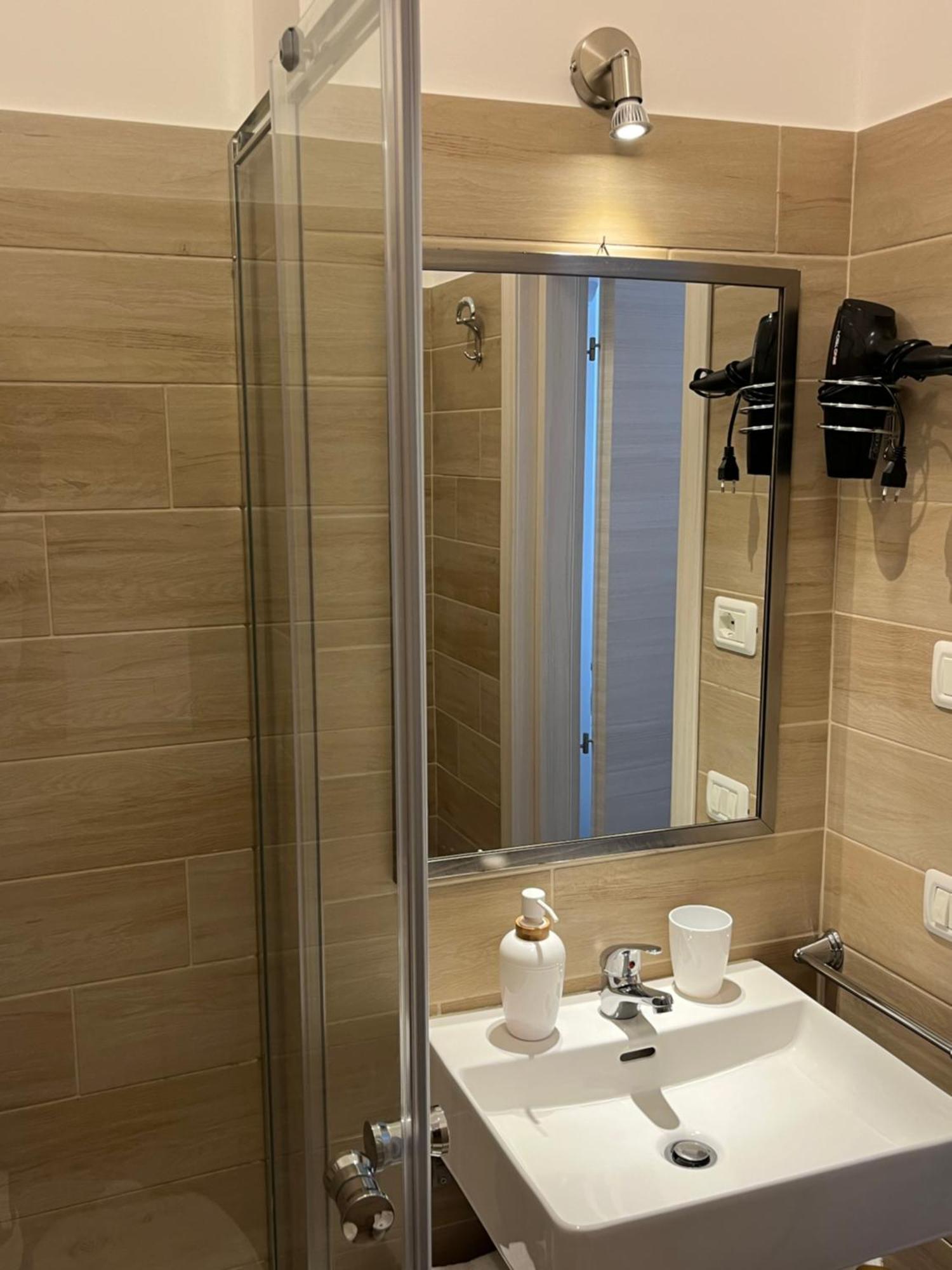 B&B Vento Aureo Rooms Milazzo Exterior foto